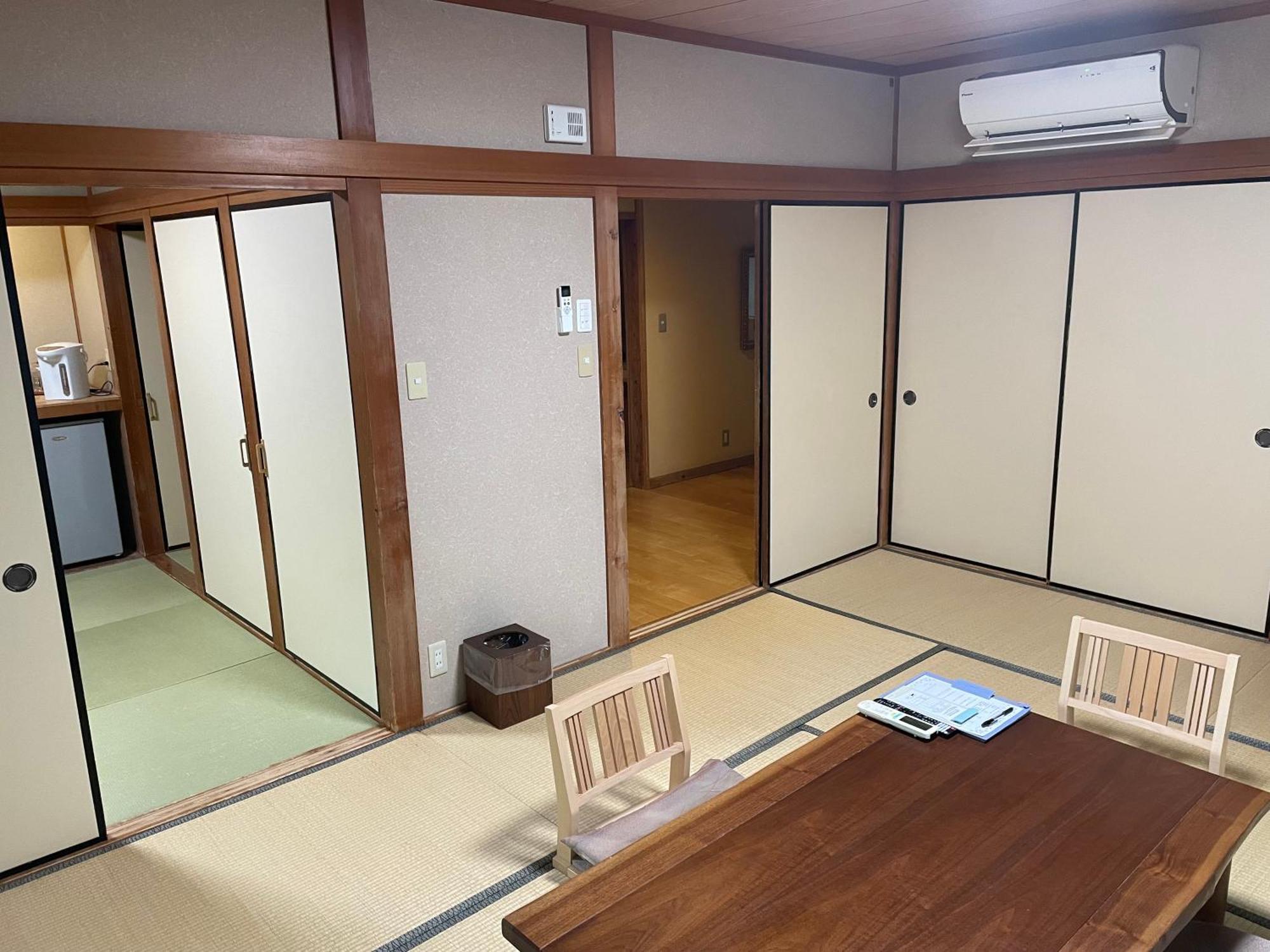 Отель Yamashinobu Минамиогуни Экстерьер фото